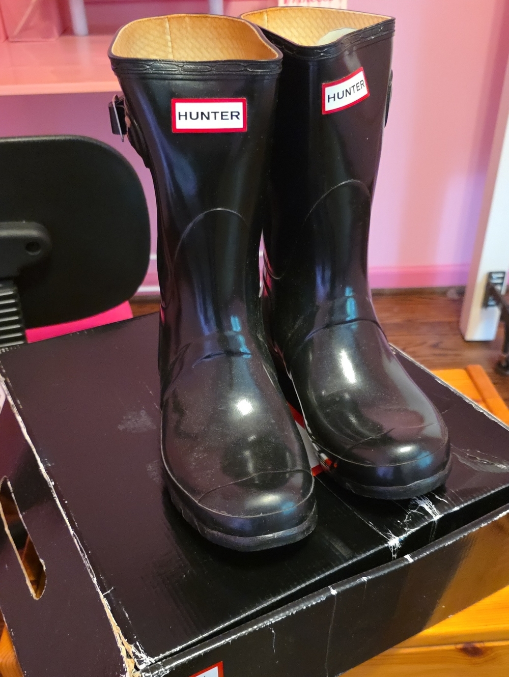 Hunter Black Mid-Calf Men's Rain Boots